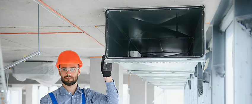 Clogged Air Duct Cleaning and Sanitizing in Crestview, FL